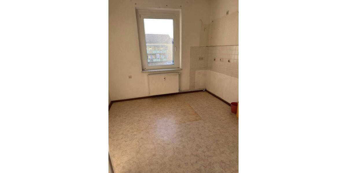 Etagenwohnung Bitterfeld-Wolfen Bitterfeld - 3 Zimmer, 65 m&sup2;, 50.000&euro; | Angebot:24610759
