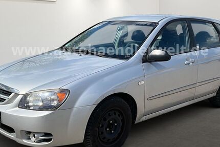 Kia Cerato 136.443 km 999 &euro; Brehna 06796