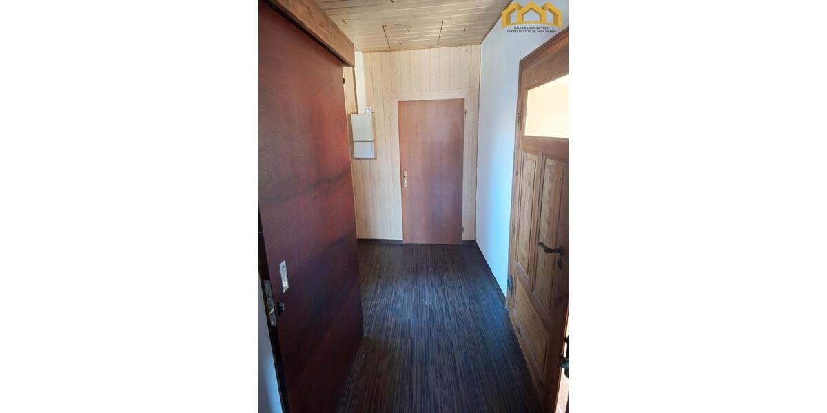 Dachgeschoßwohnung Eisleben (Lutherstadt) - 2 Zimmer, 69 m&sup2;, 483&euro; | Angebot:26177818