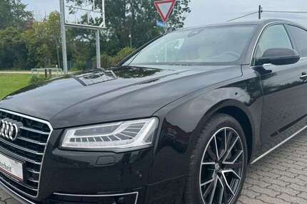 Audi A8 120.021 km 34.999 € Schkopau 06258