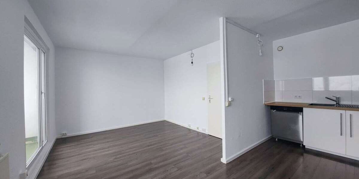 Etagenwohnung Halle Silberhöhe - 3 Zimmer, 59 m&sup2;, 450&euro; | Angebot:26997109