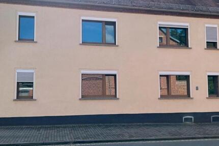 Haus Delitzsch - 5 Zimmer, 176 m&sup2;, 260.000&euro; | Angebot:25943394