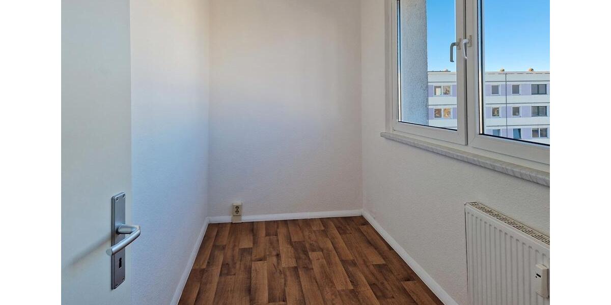 Etagenwohnung Halle (Saale) Halle-Neustadt - 4 Zimmer, 61 m&sup2;, 385&euro; | Angebot:24369292
