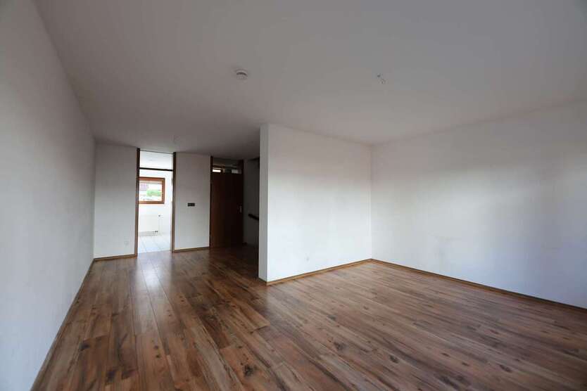 Charmantes Reihenmittelhaus in ruhiger Lage von Kabelsketal – Viel Platz für Ihre Ideen 5 zimmer