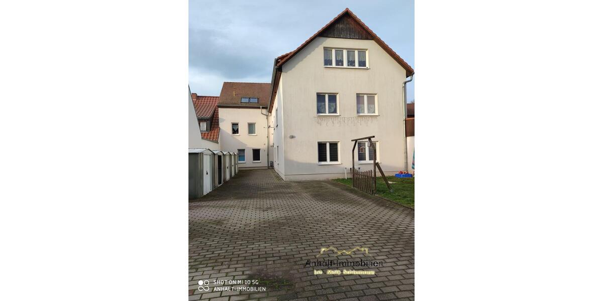 Dachgeschoßwohnung Südliches Anhalt - 3 Zimmer, 56 m&sup2;, 406&euro; | Angebot:24690924