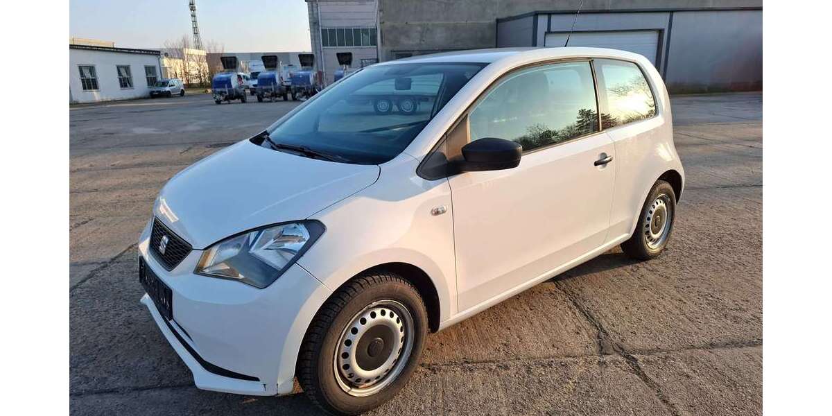 Seat Mii 177.895 km 2.599 &euro; Halle 06116