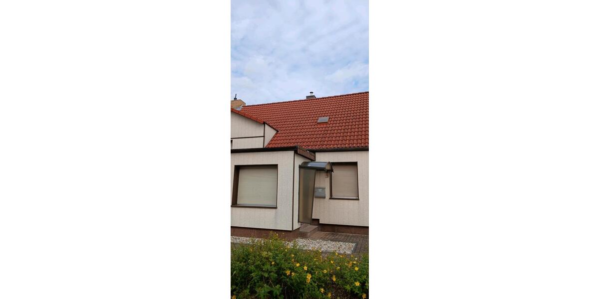Reihenhaus Bitterfeld-Wolfen Holzweißig - 6 Zimmer, 80 m&sup2;, 100.000&euro; | Angebot:26918518