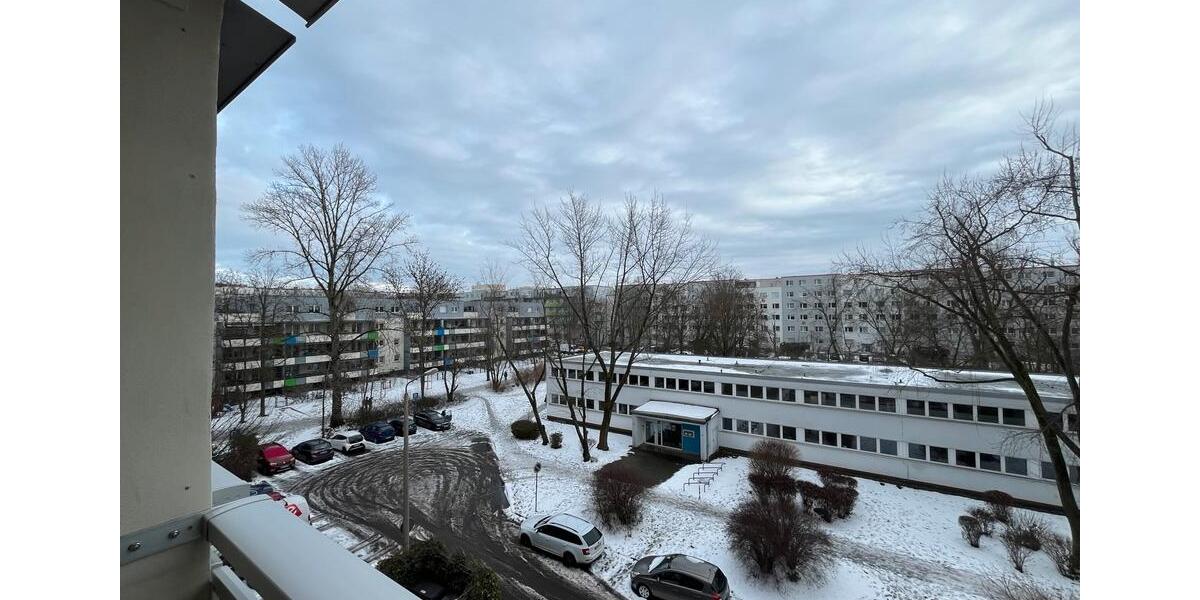 Etagenwohnung Halle (Saale) Halle-Neustadt - 3 Zimmer, 59 m&sup2;, 501&euro; | Angebot:24507029