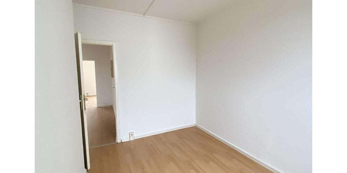 Etagenwohnung Halle (Saale) Halle-Neustadt - 3 Zimmer, 57 m&sup2;, 339&euro; | Angebot:25499228