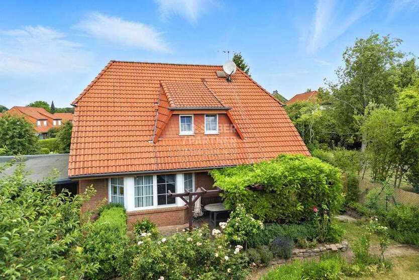 Haus zum Kaufen in Petersberg Teicha 330.000 € 152 m²