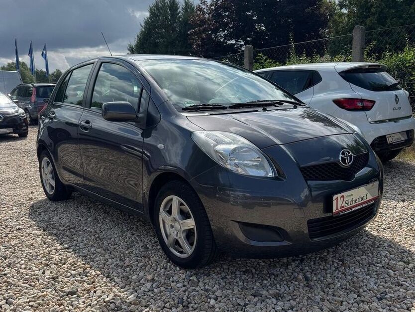 Yaris