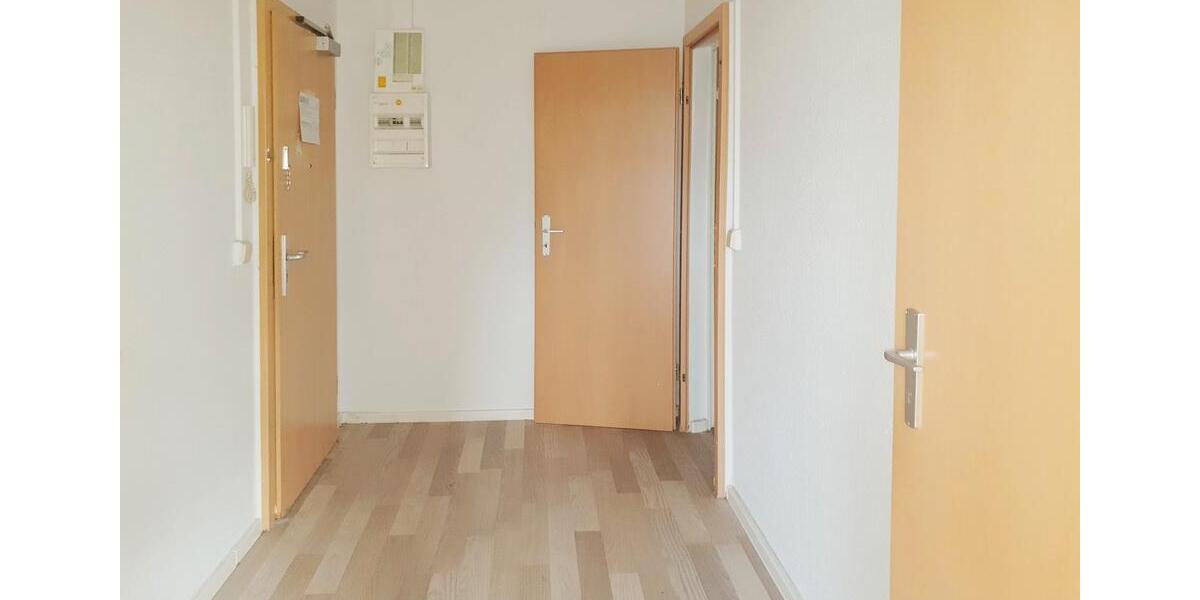 Etagenwohnung Halle (Saale) Halle-Neustadt - 1 Zimmer, 35 m&sup2;, 300&euro; | Angebot:26368418