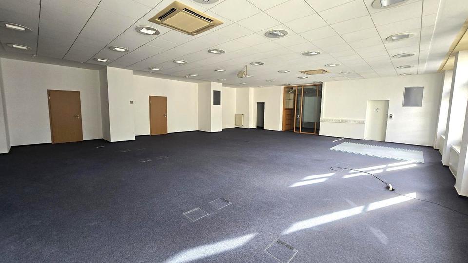 Gewerbeobjekt Köthen (Anhalt) - 1.000&euro; | Angebot:24212839