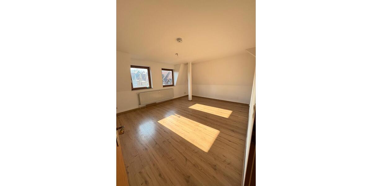 Dachgeschoßwohnung Eisleben (Lutherstadt) - 2 Zimmer, 59 m&sup2;, 340&euro; | Angebot:25217737