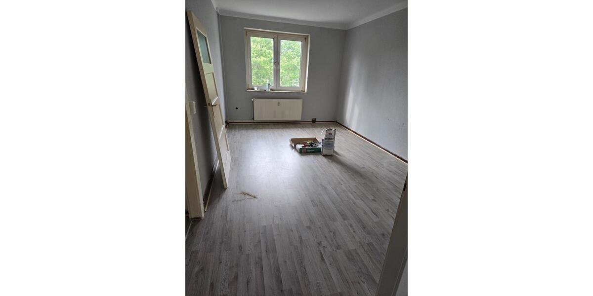 Etagenwohnung Halle (Saale) Frohe Zukunft - 2 Zimmer, 52 m&sup2;, 385&euro; | Angebot:26548340