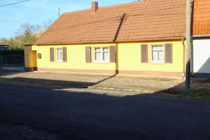 Haus Köthen Merzien - 2 Zimmer, 66 m&sup2;, 20.000&euro; | Angebot:27301162