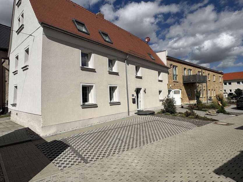 Wohnung zum Mieten in Leipzig 1.046 € 99.62 m²