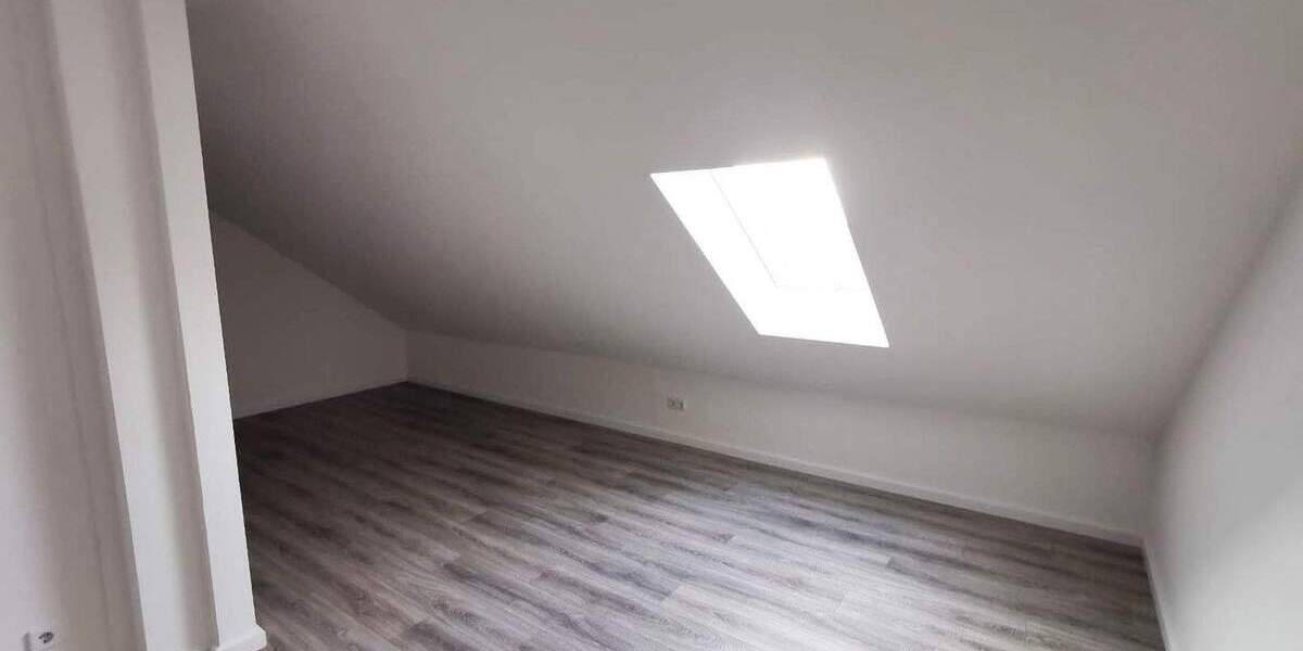 Doppelhaushälfte Leuna Zöschen - 4 Zimmer, 102 m&sup2;, 300.000&euro; | Angebot:24808711