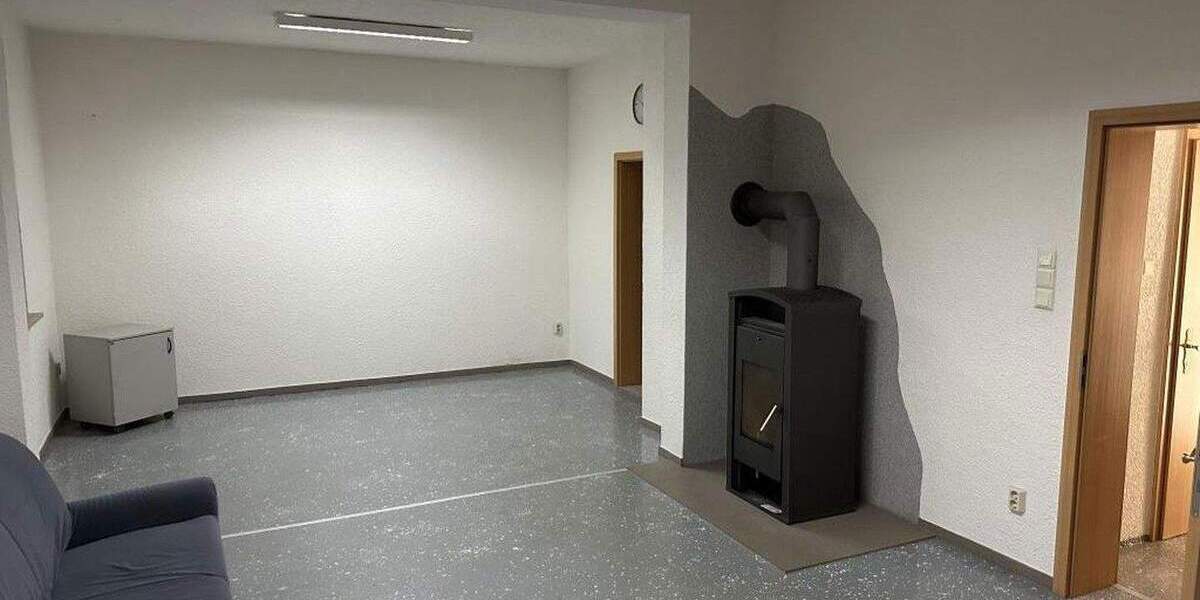 Mehrfamilienhaus, Wohnhaus Röblingen am See Röblingen am See - 1 Zimmer, 220 m&sup2;, 260.000&euro; | Angebot:25820146