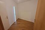 **FAMILIEN WILLKOMMEN**4-Zimmer-Wohnung Balkon 2.Etage Bad mit Wanne ab sofort