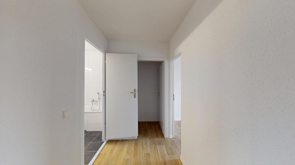 Etagenwohnung Halle (Saale) Dölau - 3 Zimmer, 70 m&sup2;, 443&euro; | Angebot:25436375