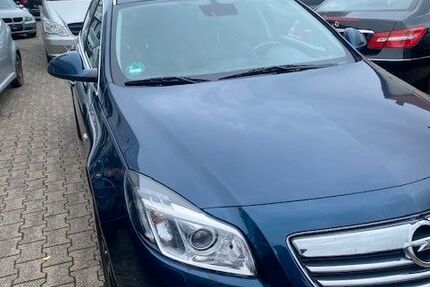 Opel Insignia 303.125 km 3.500 € Halle/Saale 06116