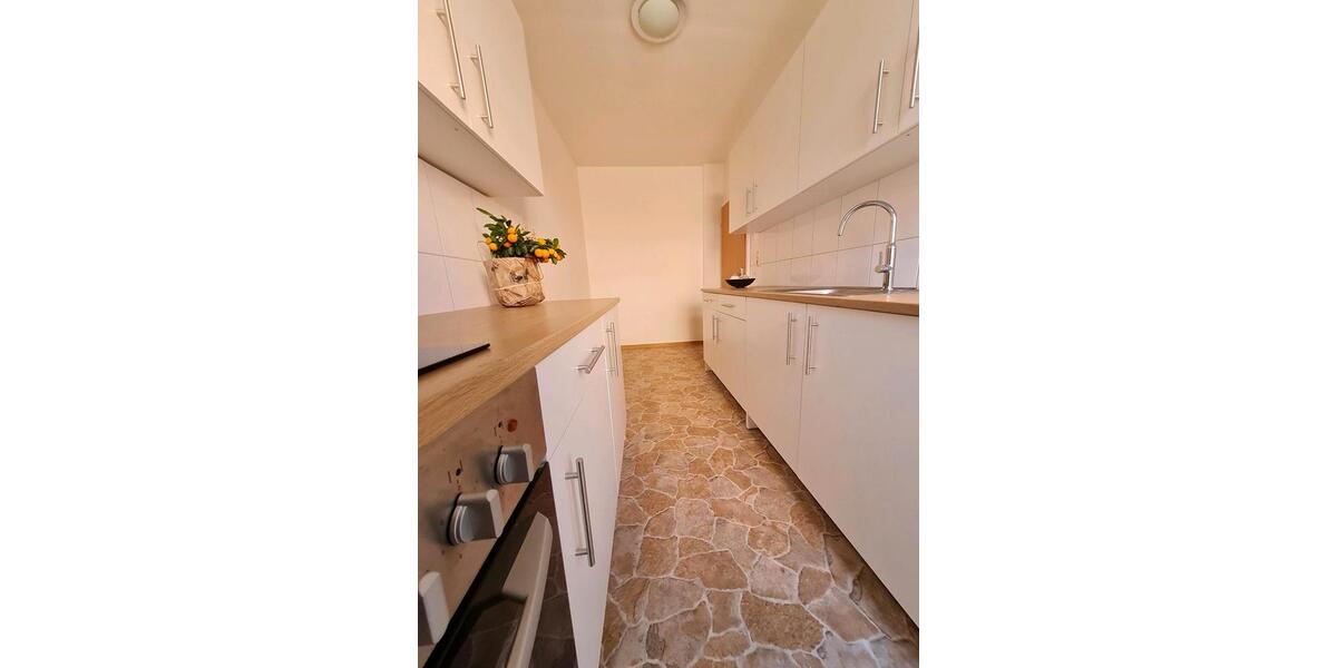 Hochparterre Köthen (Anhalt) - 1 Zimmer, 39 m&sup2;, 250&euro; | Angebot:25280760