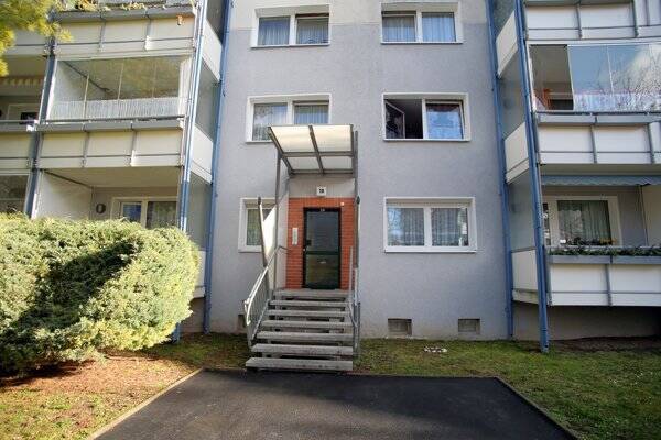 Etagenwohnung Eisleben Lutherstadt Eisleben - 3 Zimmer, 61 m&sup2;, 286&euro; | Angebot:25803198