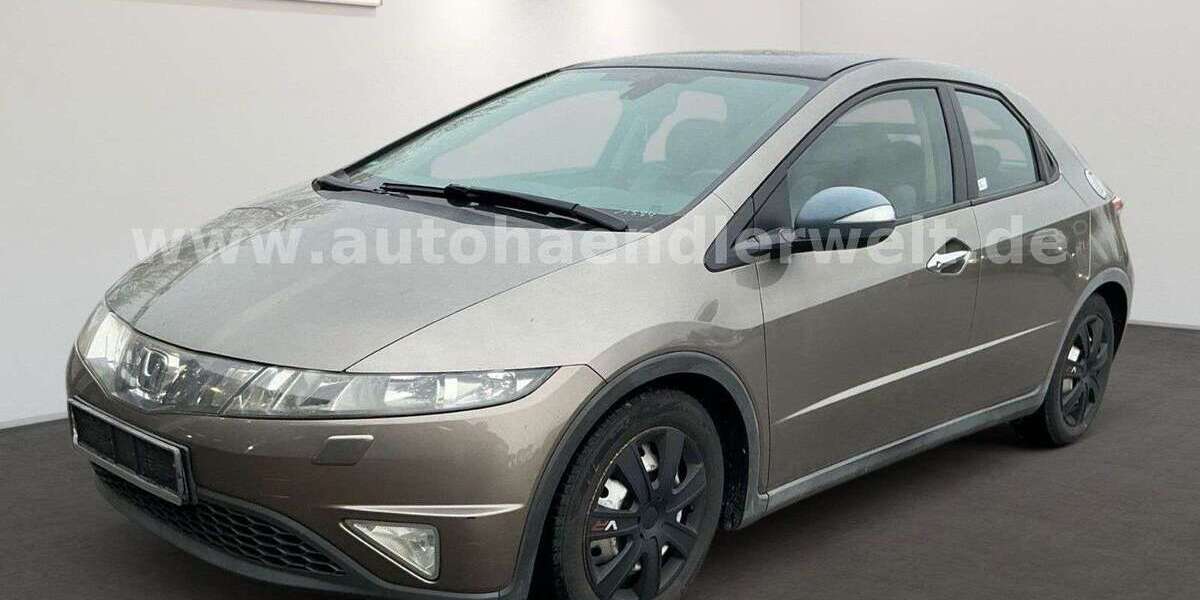 Honda Civic 128.344 km 3.499 &euro; Sandersdorf-Brehna 06796