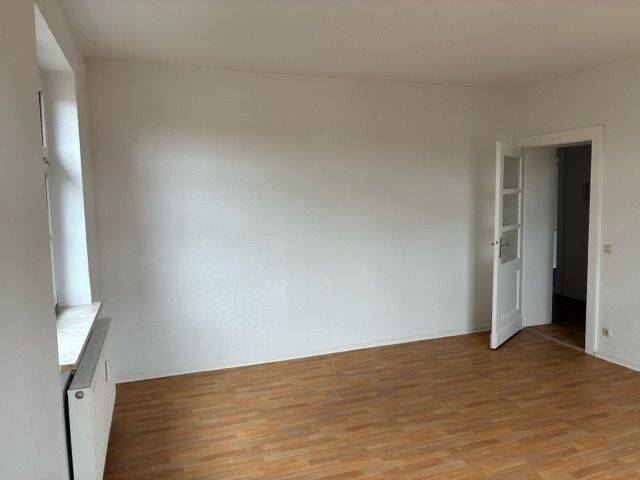 Etagenwohnung Halle (Saale) Diemitz - 3 Zimmer, 95 m&sup2;, 643&euro; | Angebot:26804972
