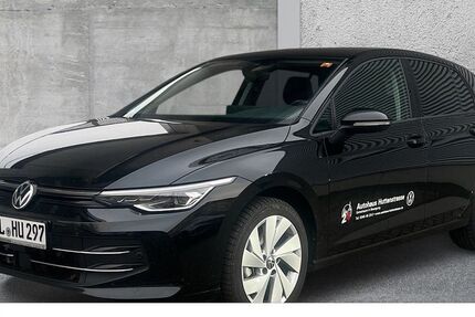 VW Golf 9.990 km 30.920 &euro; Halle (Saale) 06110