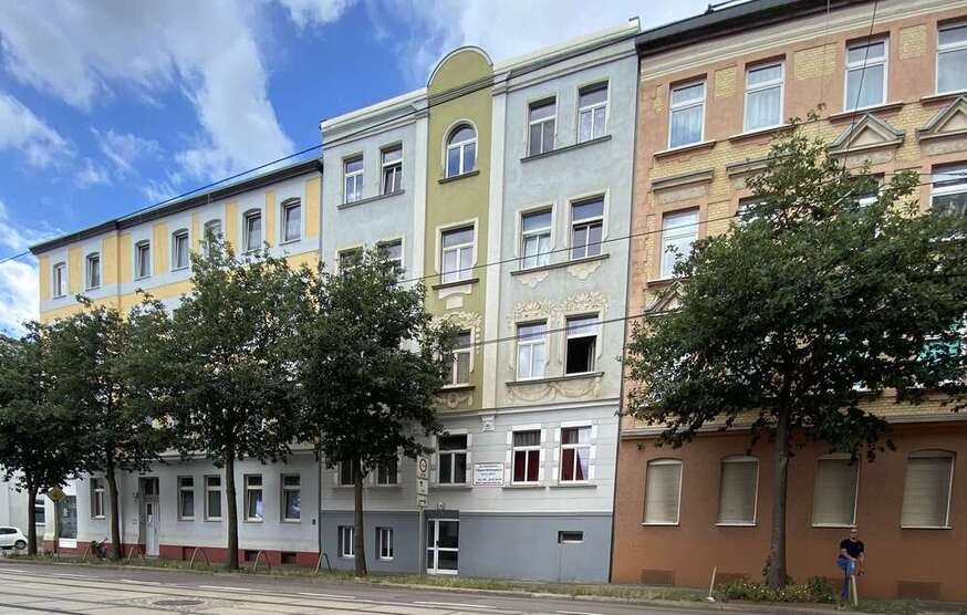 Wohnung zum Mieten in Sachsen-Anhalt - Halle 275 € 25 m²