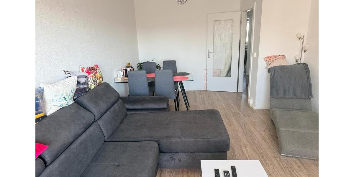 Dachgeschoßwohnung Schkeuditz - 3 Zimmer, 67 m&sup2;, 781&euro; | Angebot:25840919