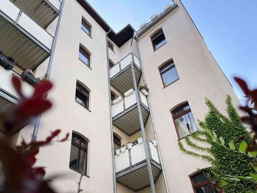 Wohnung zum Mieten in Halle Mitte 598 € 66.43 m²