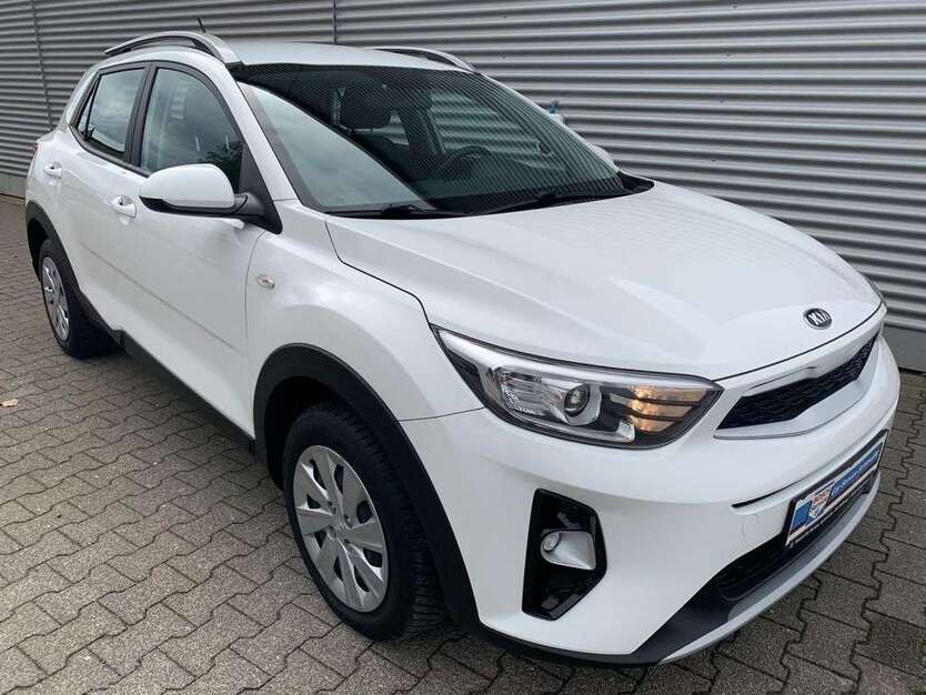 Kia Stonic 40.100 km 15.979 € Schkeuditz 04435