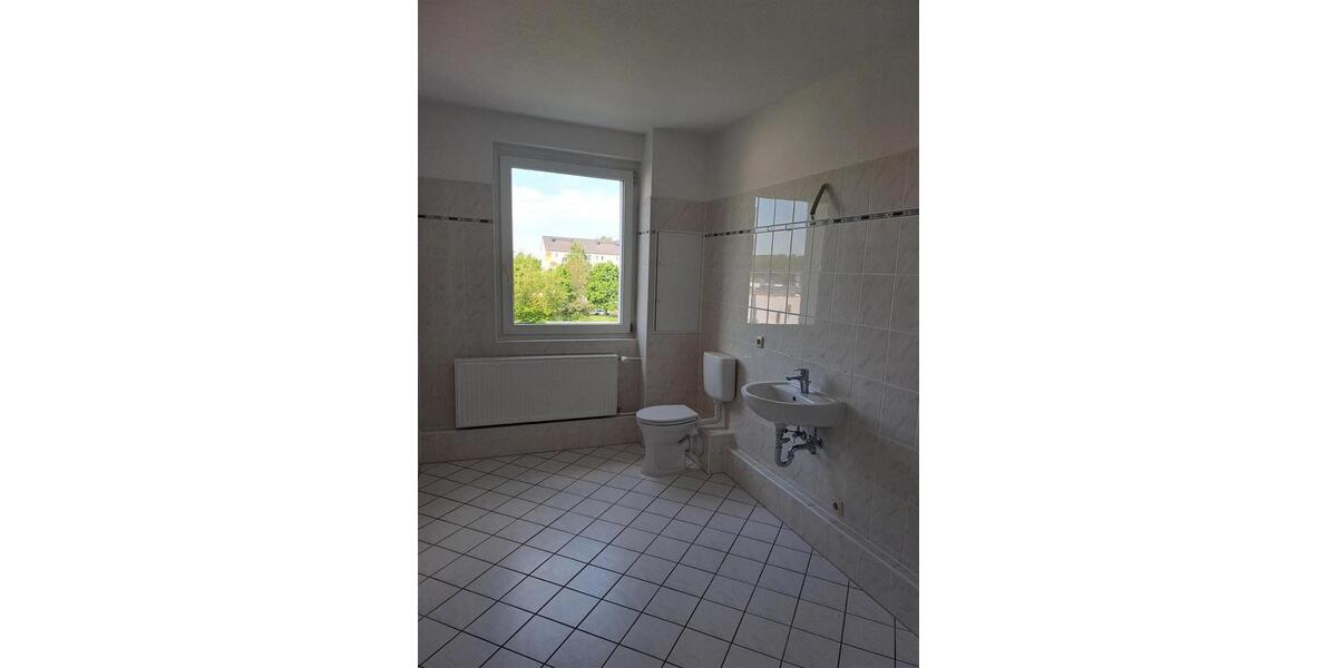 Etagenwohnung Sandersdorf-Brehna Brehna - 1 Zimmer, 41 m&sup2;, 285&euro; | Angebot:23540171