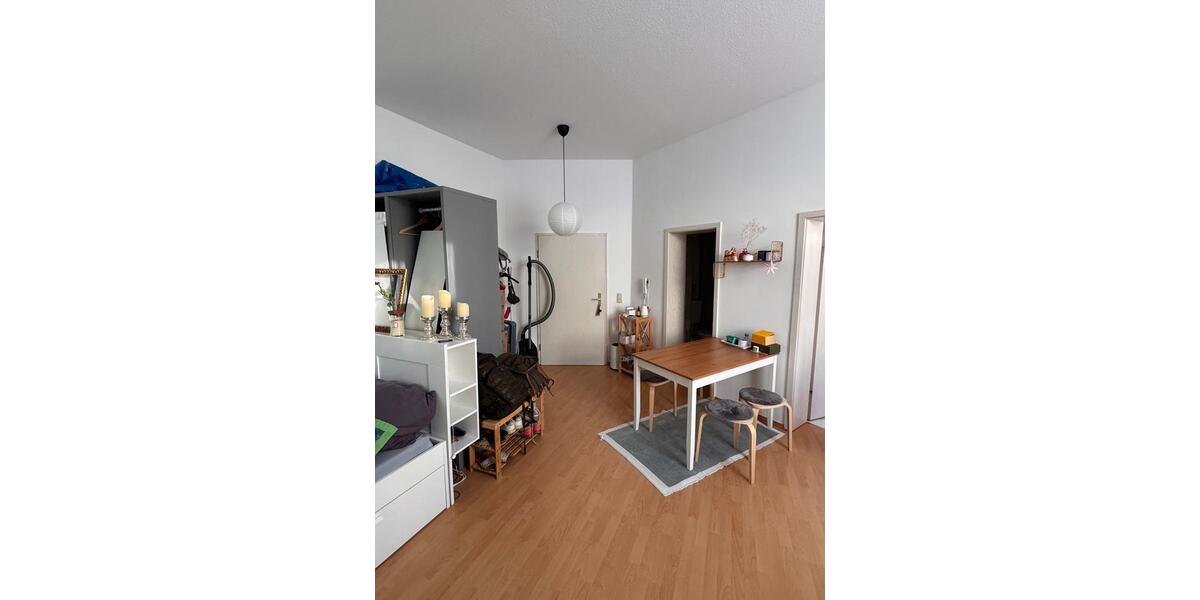 Etagenwohnung Halle (Saale) Dölau - 1 Zimmer, 37 m&sup2;, 410&euro; | Angebot:26341167