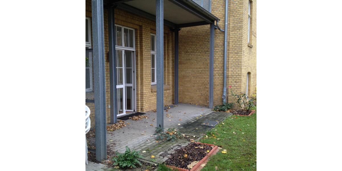 Erdgeschoßwohnung Bitterfeld-Wolfen Wolfen - 2 Zimmer, 49 m&sup2;, 66.000&euro; | Angebot:27196331