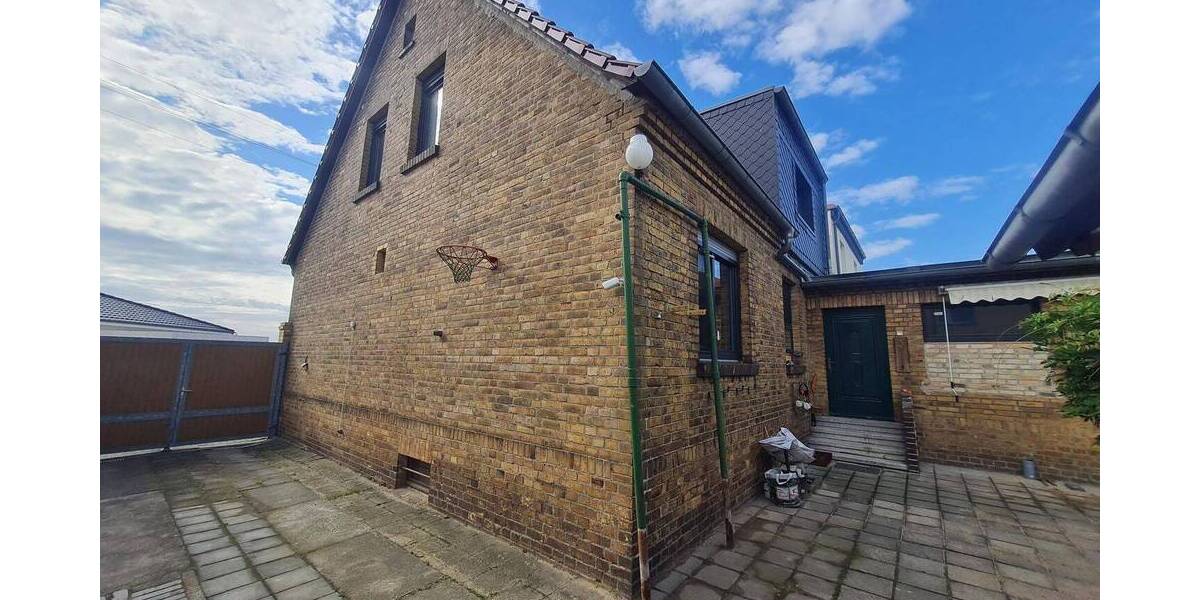 Mehrfamilienhaus, Wohnhaus Sandersdorf-Brehna Ramsin - 5 Zimmer, 126 m&sup2;, 253.200&euro; | Angebot:25770038