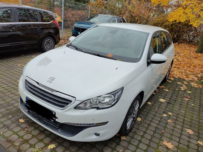 Peugeot 308 142.000 km 7.800 € Leipzig 04357