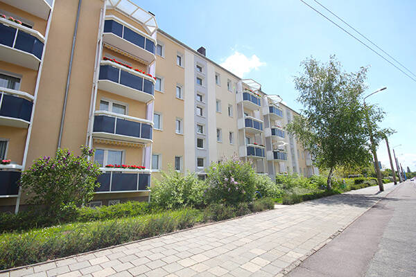 Etagenwohnung Halle (Saale) Südstadt - 2 Zimmer, 49 m&sup2;, 355&euro; | Angebot:26117988