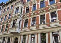 Wohnung zum Mieten in Halle 400 € 53.17 m²
