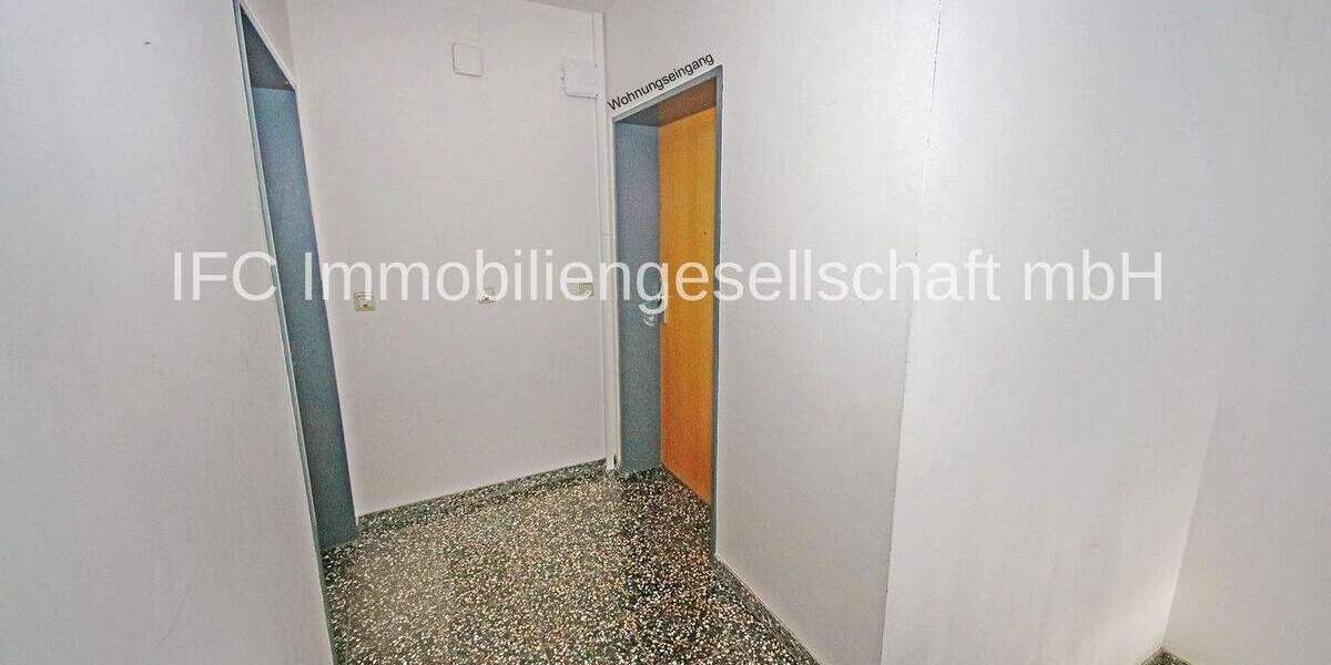 Etagenwohnung Bitterfeld-Wolfen Bitterfeld - 3 Zimmer, 67 m&sup2;, 125.000&euro; | Angebot:25156429