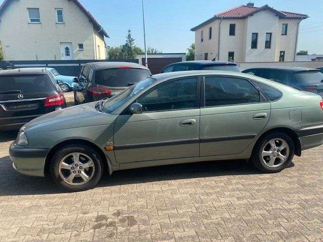 Avensis