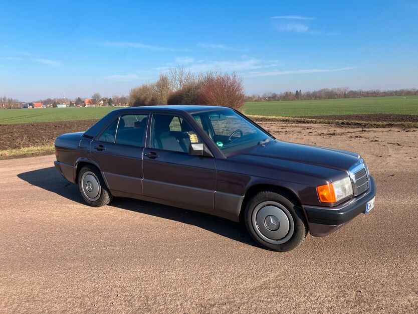 Mercedes-Benz 190 135.000 km 9.900 € Wettin-Löbejün OT Nauendorf 06193