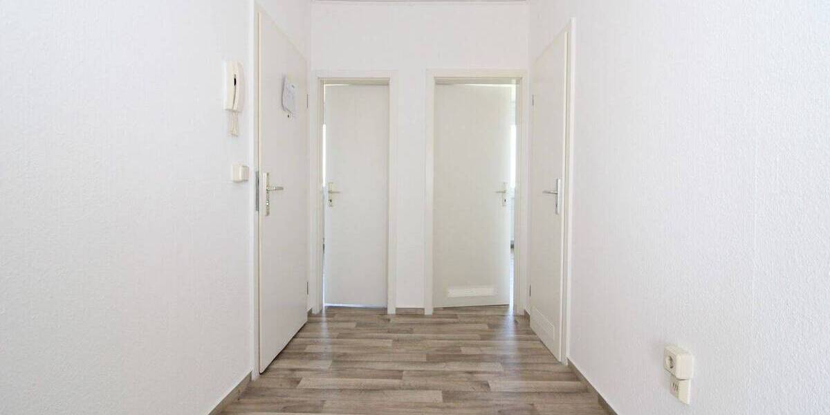 Etagenwohnung Bitterfeld-Wolfen Wolfen - 3 Zimmer, 57 m&sup2;, 337&euro; | Angebot:26797071