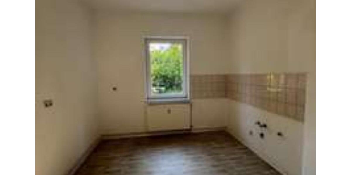 Erdgeschoßwohnung Merseburg - 3 Zimmer, 64 m&sup2;, 360&euro; | Angebot:23566837