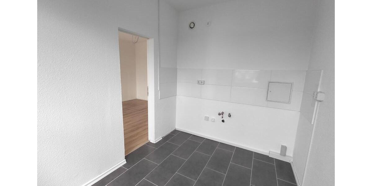 Etagenwohnung Südliches Anhalt - 3 Zimmer, 61 m&sup2;, 304&euro; | Angebot:25484105