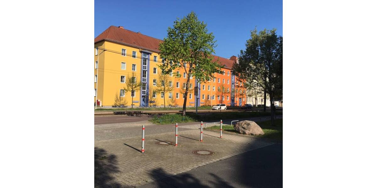 Etagenwohnung Halle Lutherplatz - 3 Zimmer, 80 m&sup2;, 700&euro; | Angebot:26766698