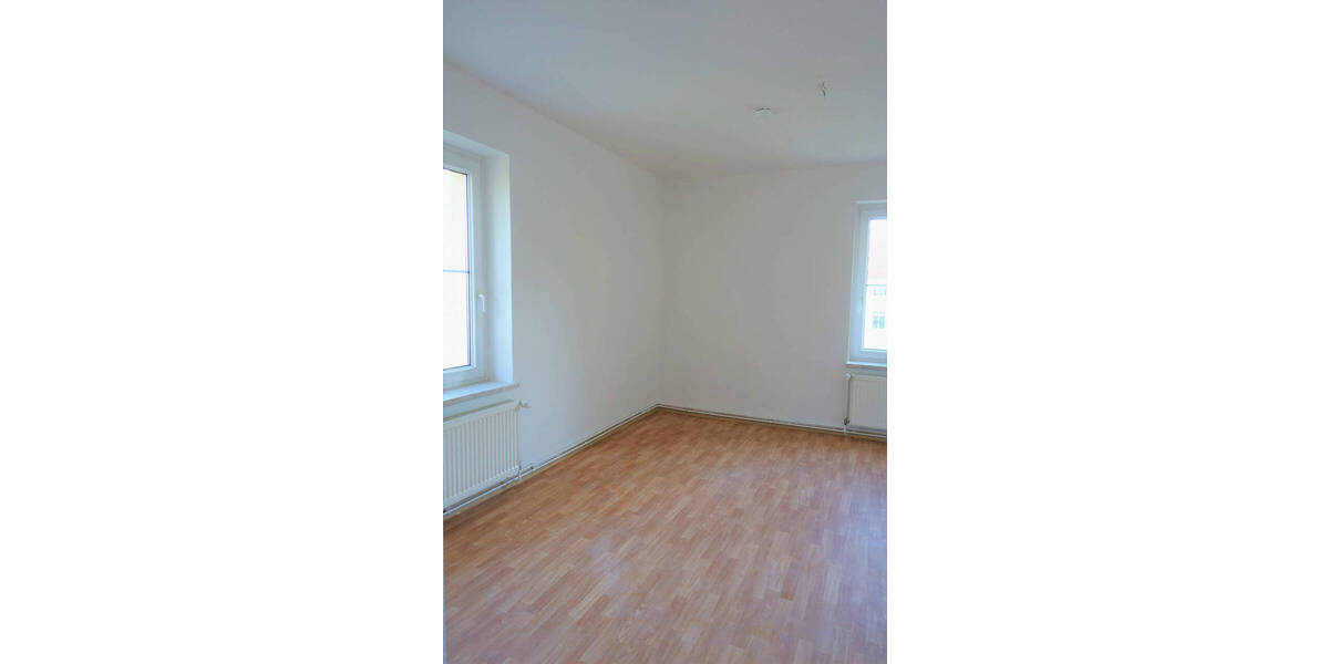 Etagenwohnung Braunsbedra - 2 Zimmer, 51 m&sup2;, 283&euro; | Angebot:26064229